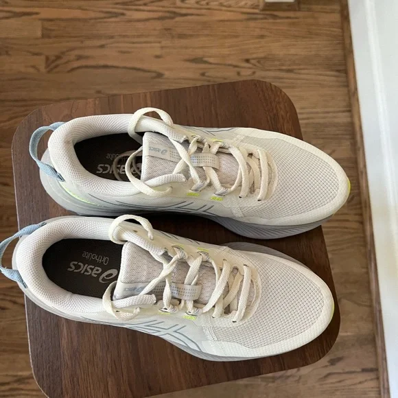 Asics Gel Excite Trail 3 running shoes. Size 8. - Picture 7 of 8